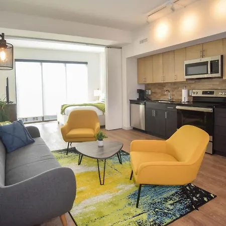 Luxury City Center Apartment